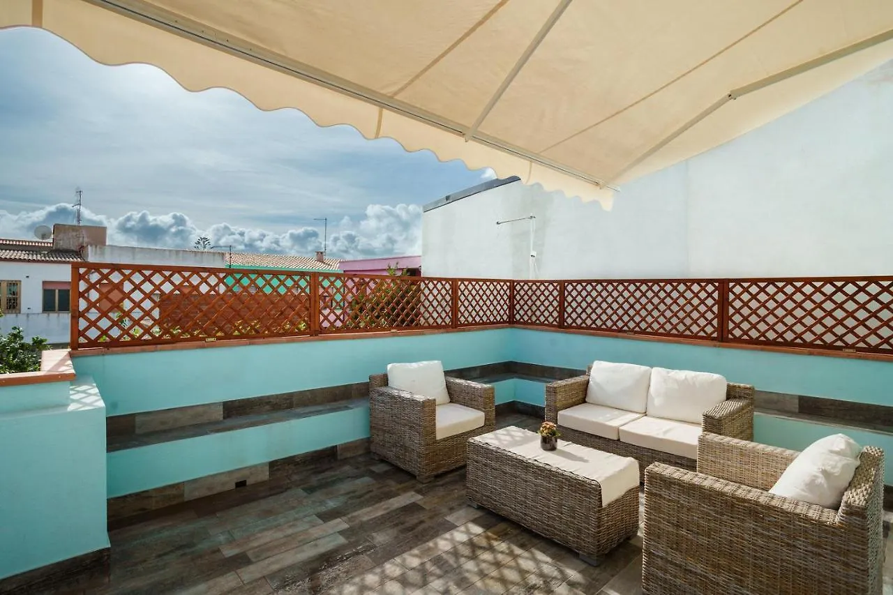 Holiday Home Alle Pavoncelle, Indipendente Con Terrazzo Di 60 Mq 斯库索港