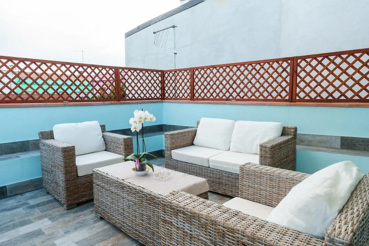 Holiday Home Alle Pavoncelle, Indipendente Con Terrazzo Di 60 Mq 斯库索港